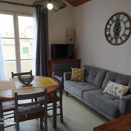 Logement 88 2-4 Personnes 500 M Plage Classe 2 Etoiles Dolus-d'Oleron Luaran gambar
